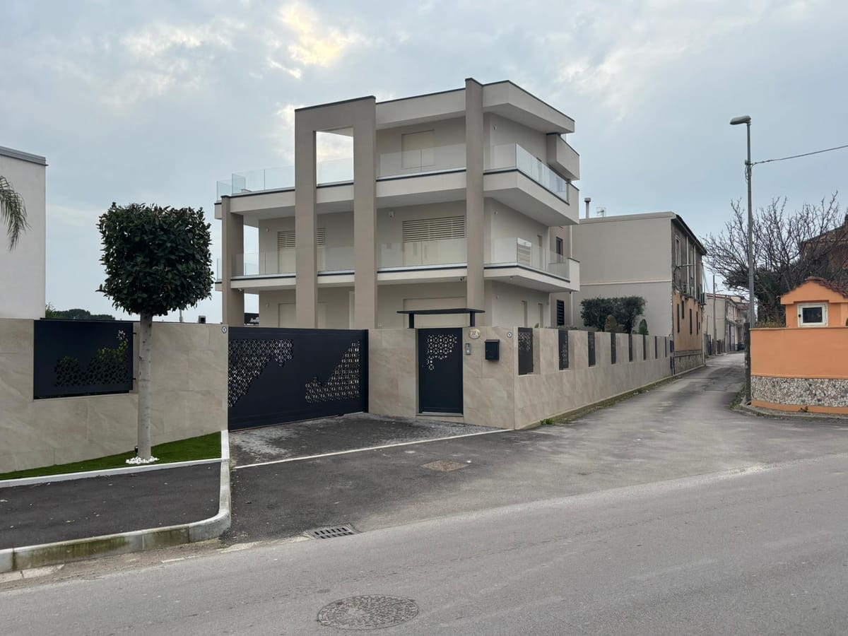 Proprietà Rossi – Via Ponte dei Cani